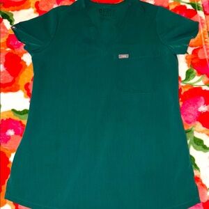 FIGS Catarina Hunter Green V-Neck Scrub Top